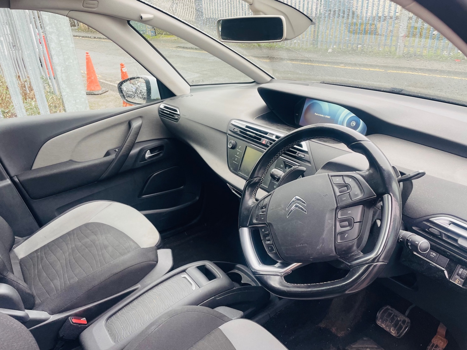 Used Citroen C4 Picasso 2015 for sale - 77616477: Photo 13