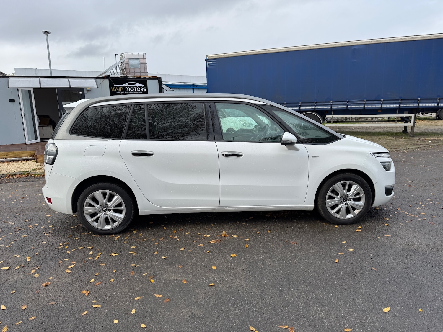 Used Citroen C4 Grand Picasso 2016 for sale - 76340860: Photo 10