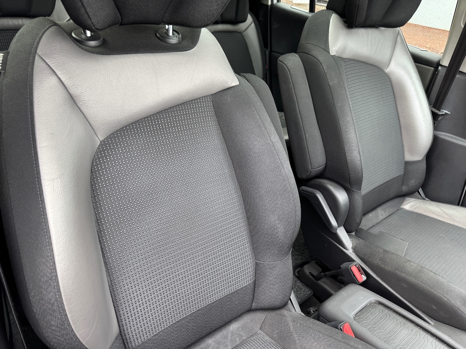 Used Citroen C4 Grand Picasso 2016 for sale - 76340860: Photo 12