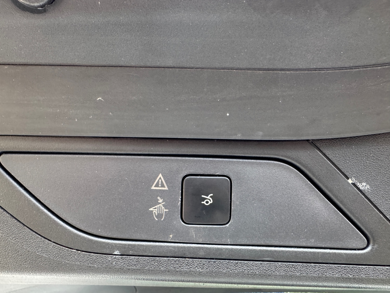 Used Citroen C4 Grand Picasso 2016 for sale - 76340860: Photo 28