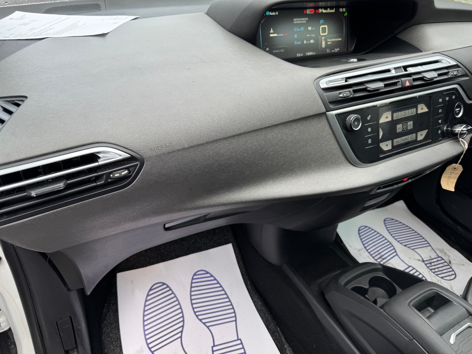 Used Citroen C4 Grand Picasso 2016 for sale - 76340860: Photo 32