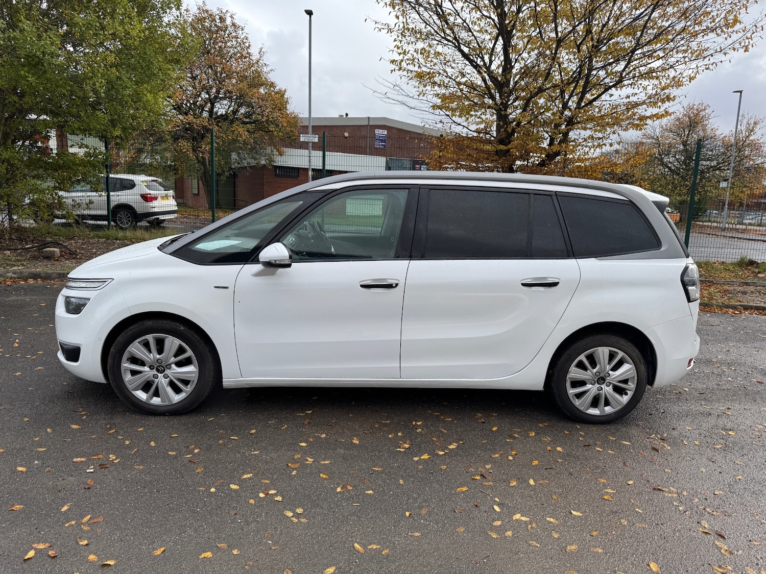 Used Citroen C4 Grand Picasso 2016 for sale - 76340860: Photo 5