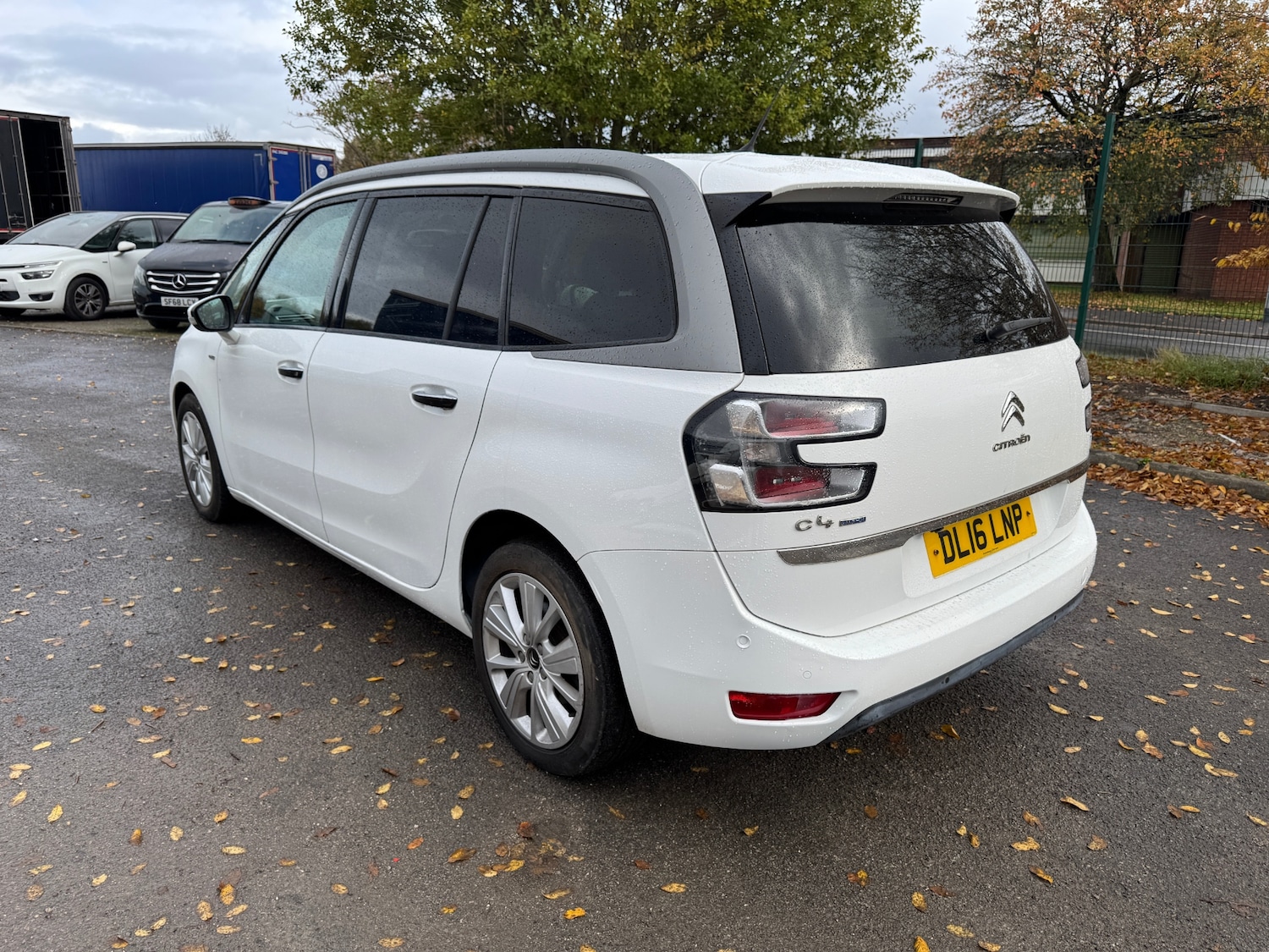 Used Citroen C4 Grand Picasso 2016 for sale - 76340860: Photo 6