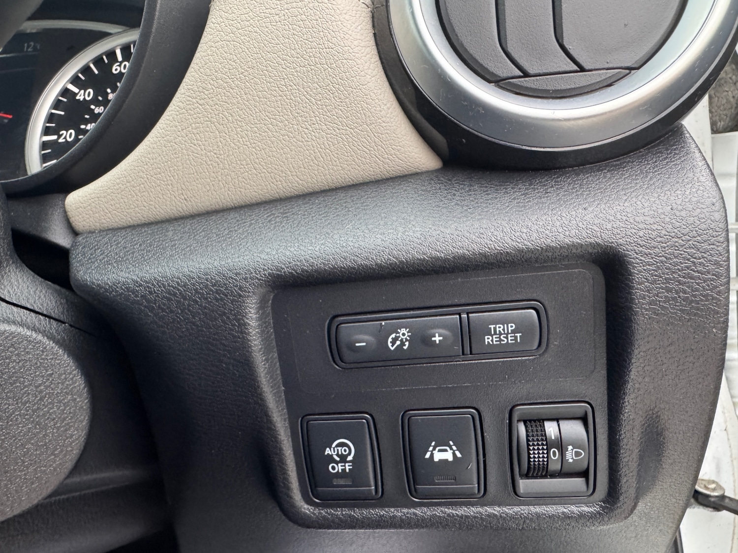 Used Nissan Micra 2019 for sale - 76340950: Photo 22