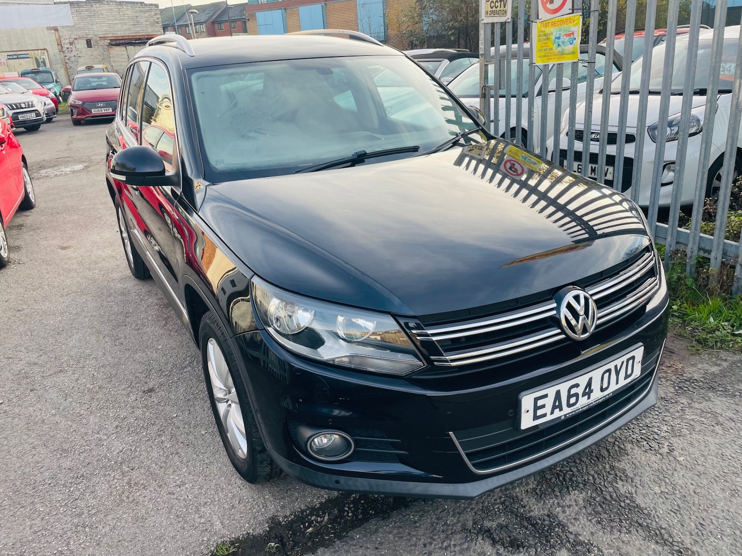 Used Volkswagen Tiguan 2014 for sale - 76669190: Photo 1