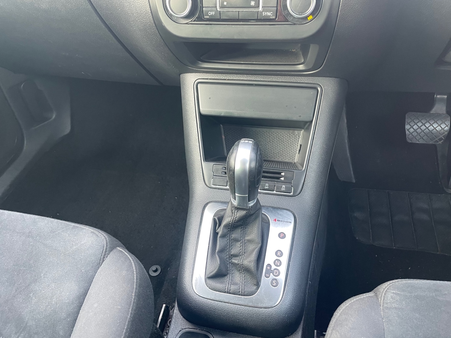 Used Volkswagen Tiguan 2014 for sale - 76669190: Photo 11