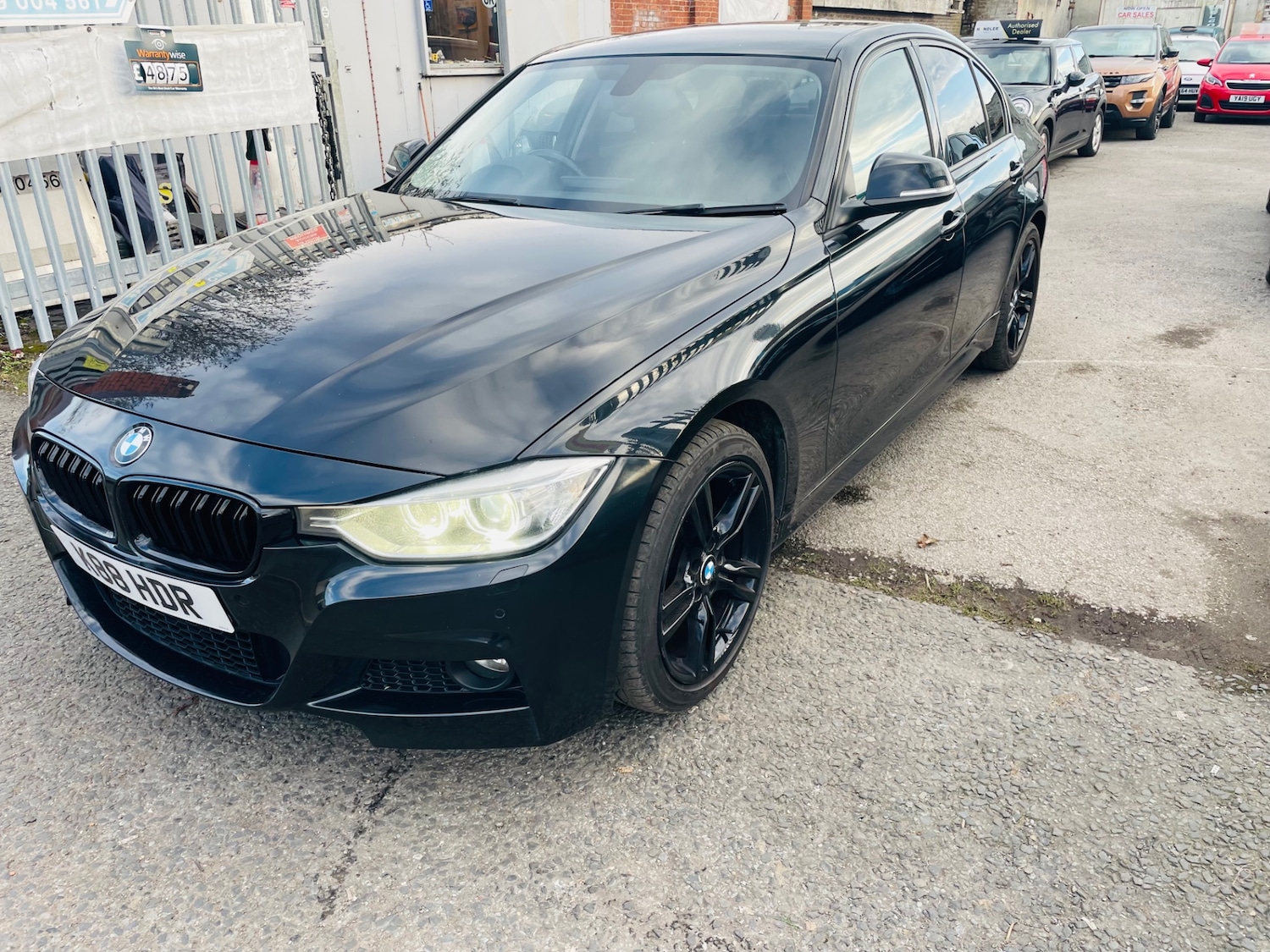 Used BMW 3 Series 2012 for sale - 77318436: Photo 18