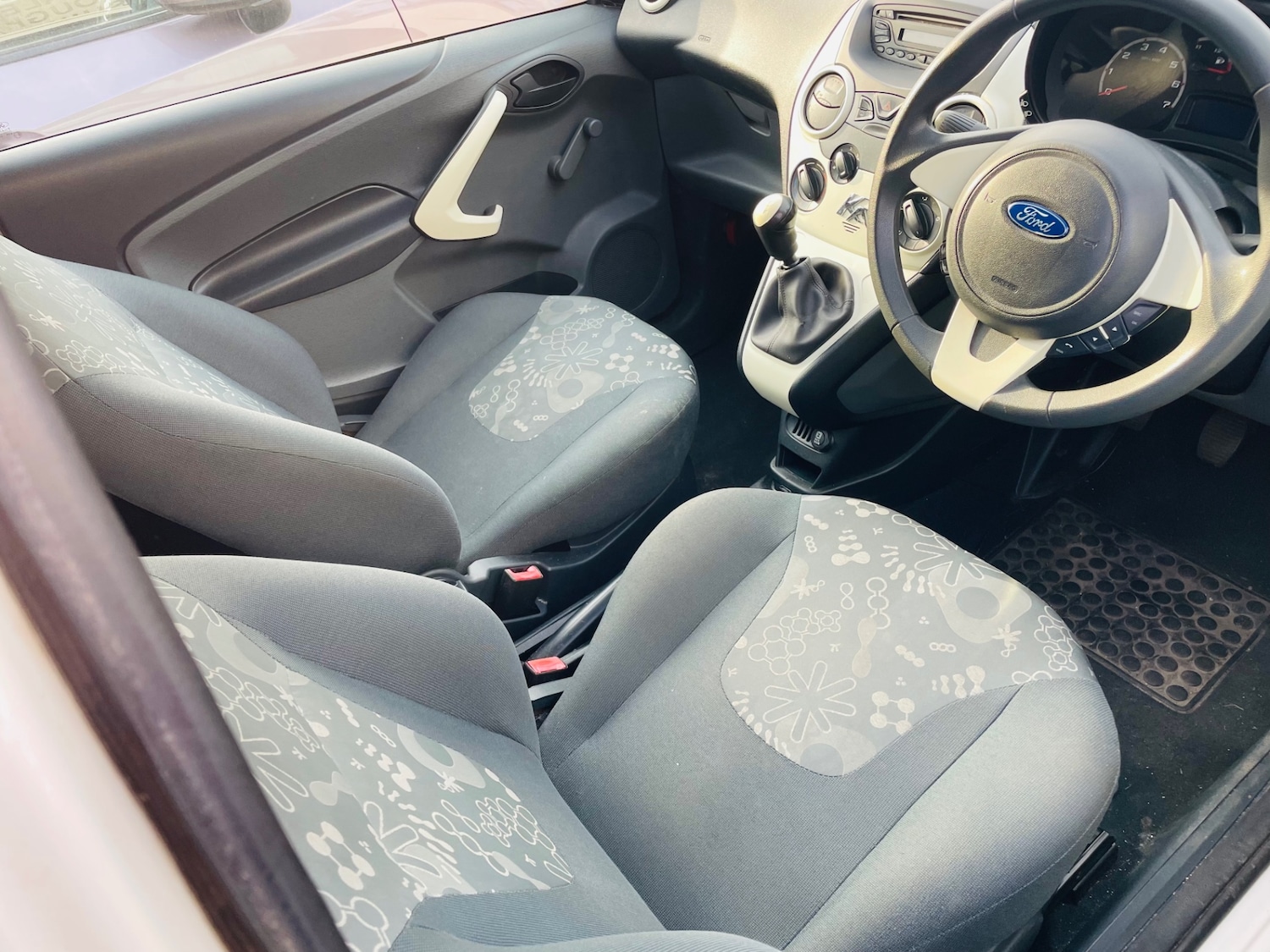 Used Ford Ka 2014 for sale - 77950782: Photo 8