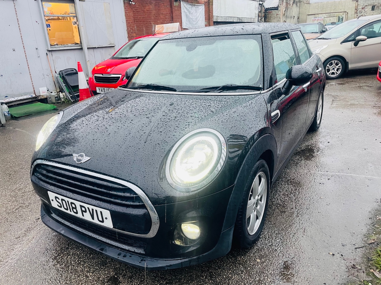 Used MINI Hatch 2018 for sale - 77242003: Photo 2