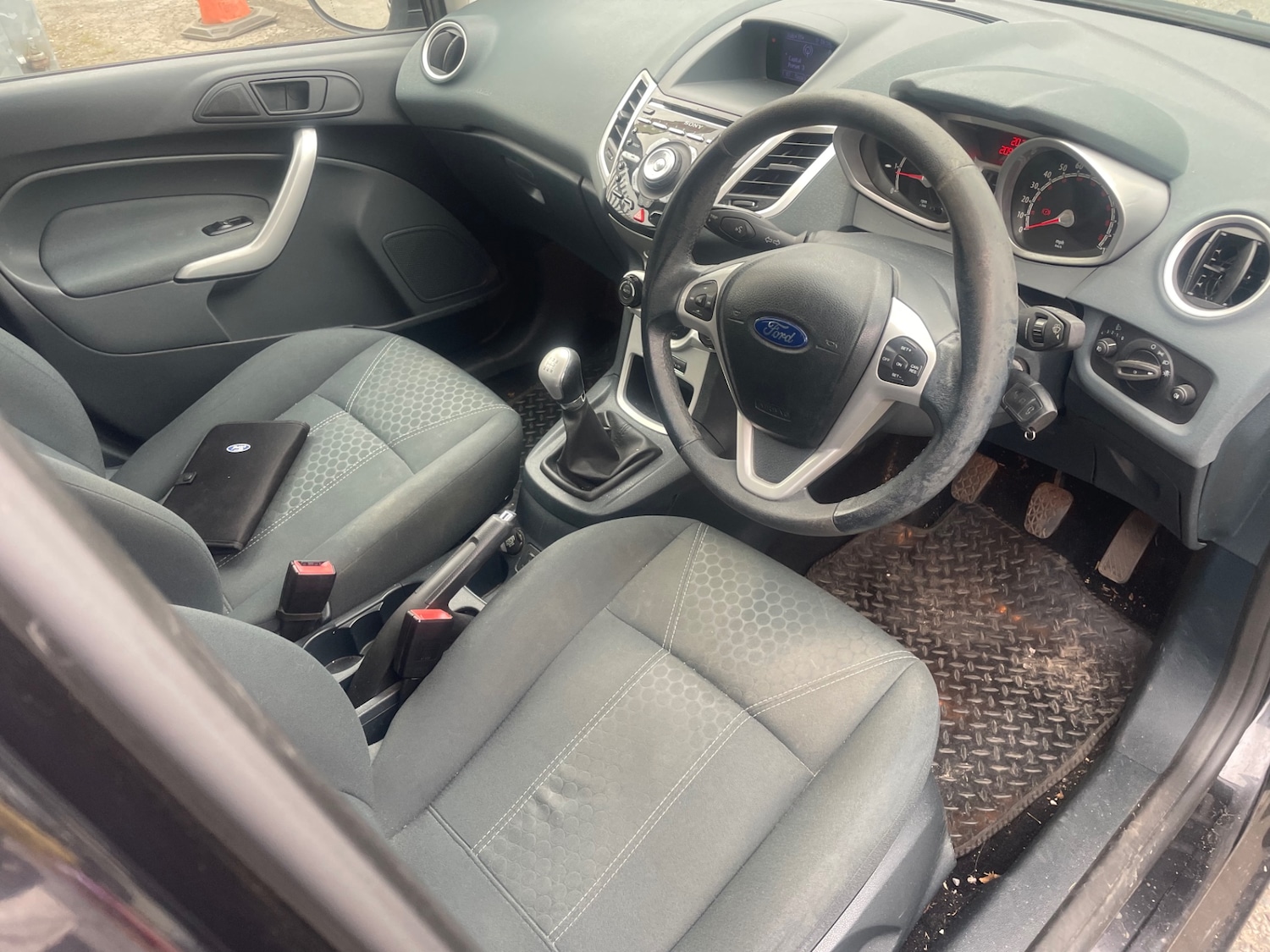 Used Ford Fiesta 2011 for sale - 77989188: Photo 7