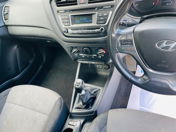 Used Hyundai i20 2017 for sale - 74565970: Photo 12