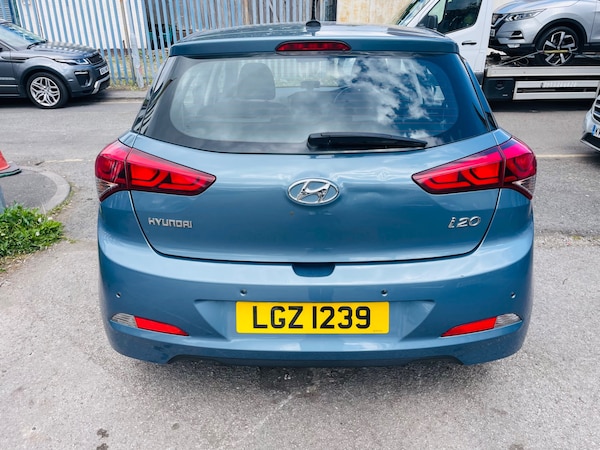 Used Hyundai i20 2017 for sale - 74565970: Photo 5