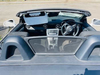 Used Mercedes-Benz SLC 2016 for sale - 74513871: Photo