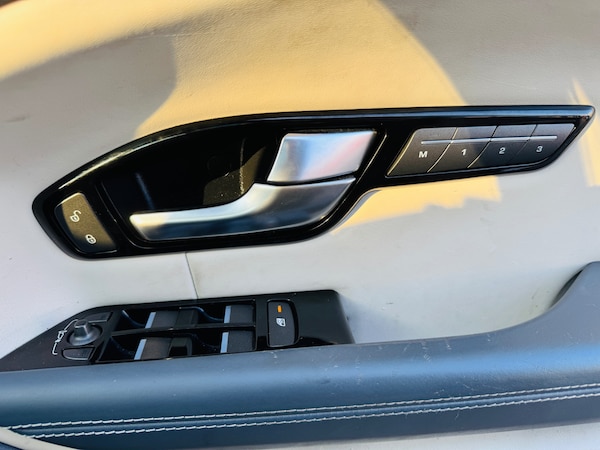 Used Land Rover Range Rover Evoque 2015 for sale - 74308893: Photo 26
