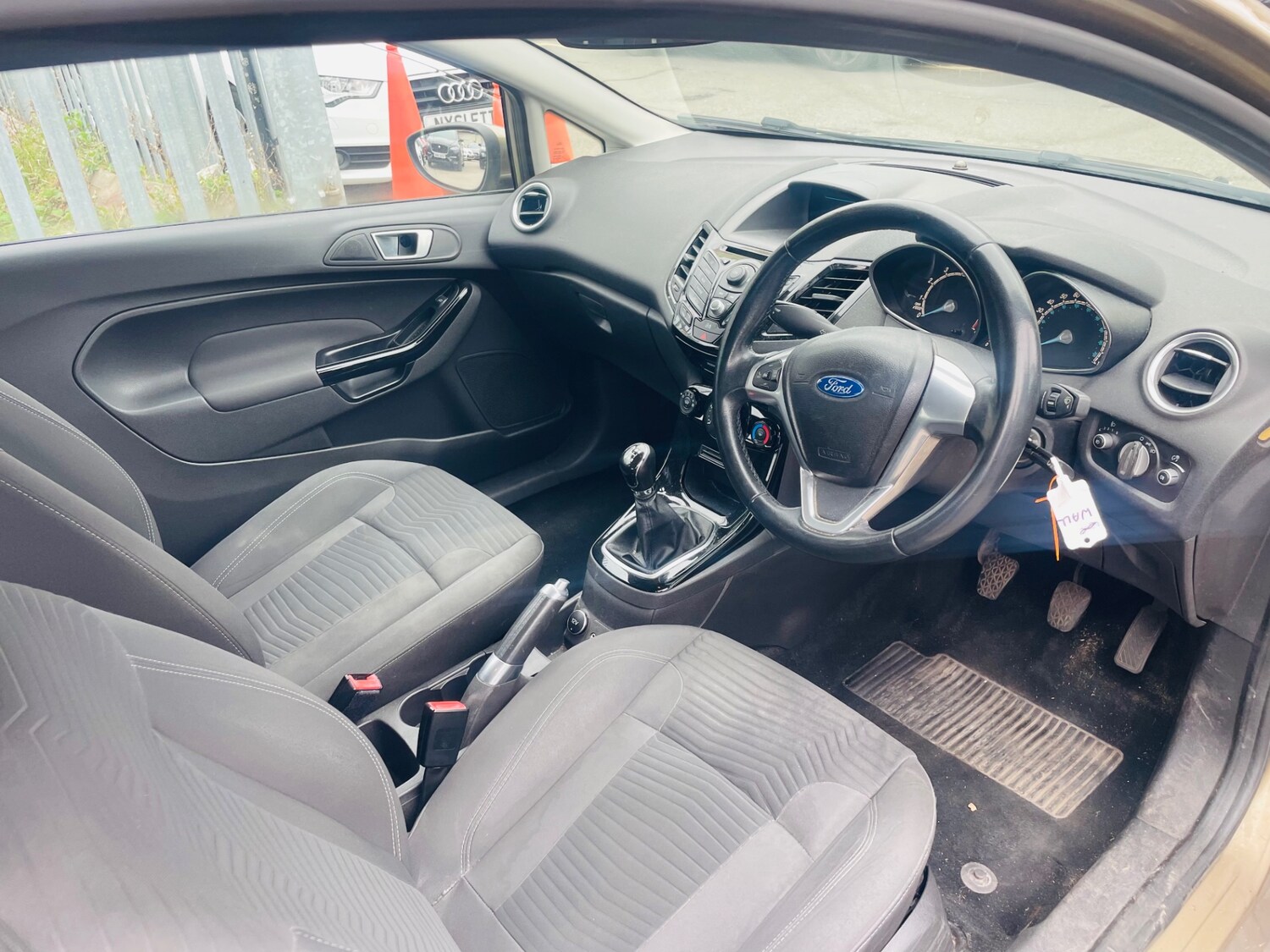 Used Ford Fiesta 2013 for sale - 78094412: Photo 9