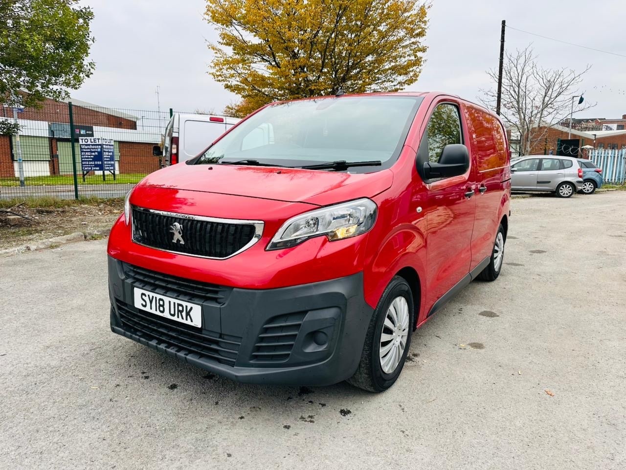 Used Peugeot Expert 2018 for sale - 76329453: Photo 2