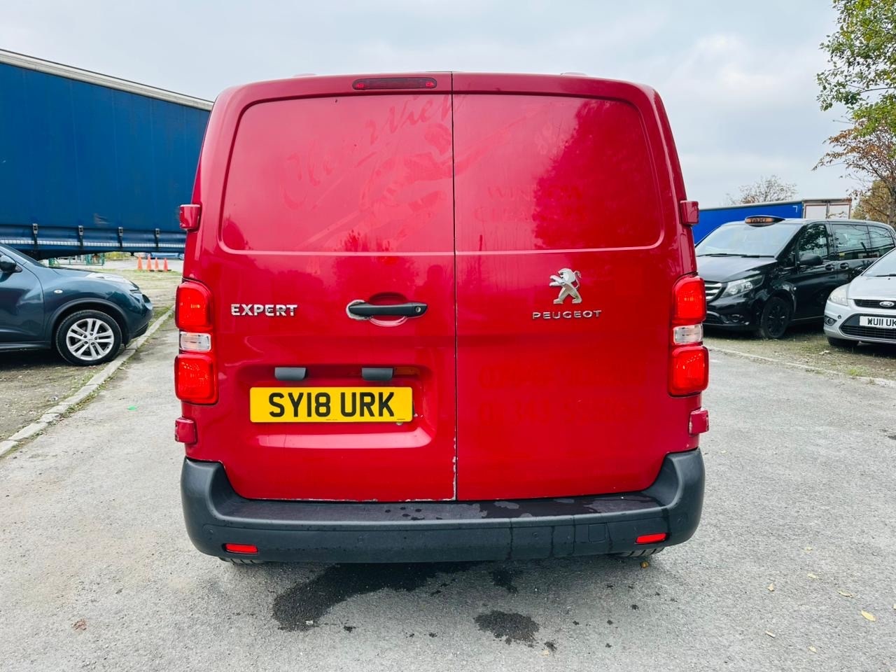 Used Peugeot Expert 2018 for sale - 76329453: Photo 4