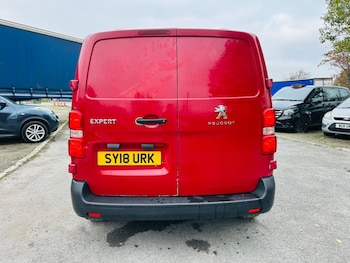 Used Peugeot Expert 2018 for sale - 76329453: Photo