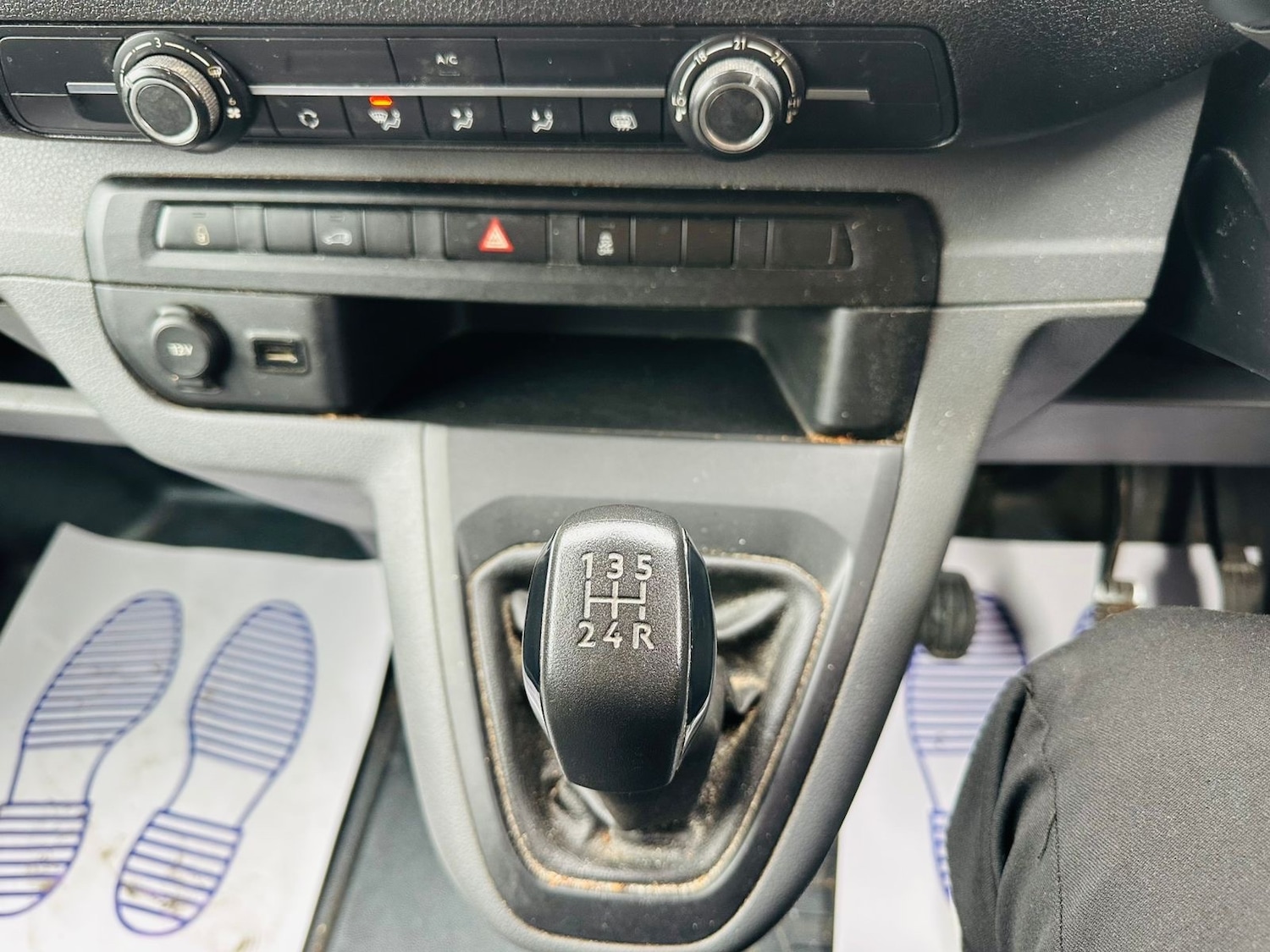 Used Peugeot Expert 2018 for sale - 76329453: Photo 8