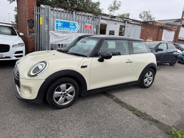 Used MINI Hatch 2018 for sale - 75343732: Photo 5