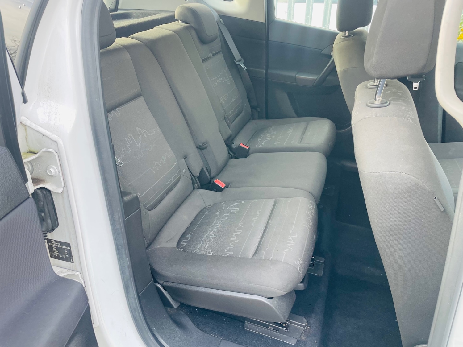 Used Vauxhall Meriva 2017 for sale - 76831704: Photo 9