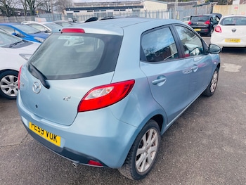 Used Mazda Mazda2 2009 for sale - 77240208: Photo