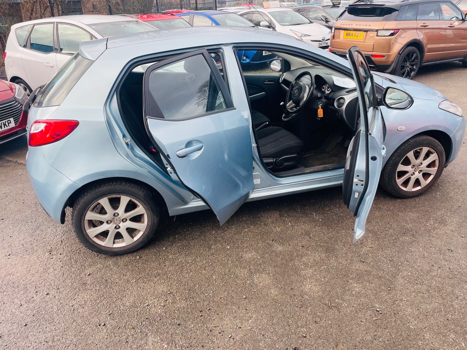 Used Mazda Mazda2 2009 for sale - 77240208: Photo 7