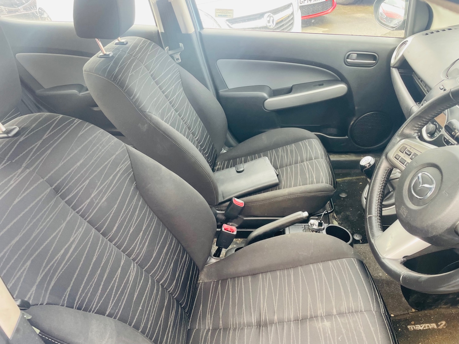 Used Mazda Mazda2 2009 for sale - 77240208: Photo 8