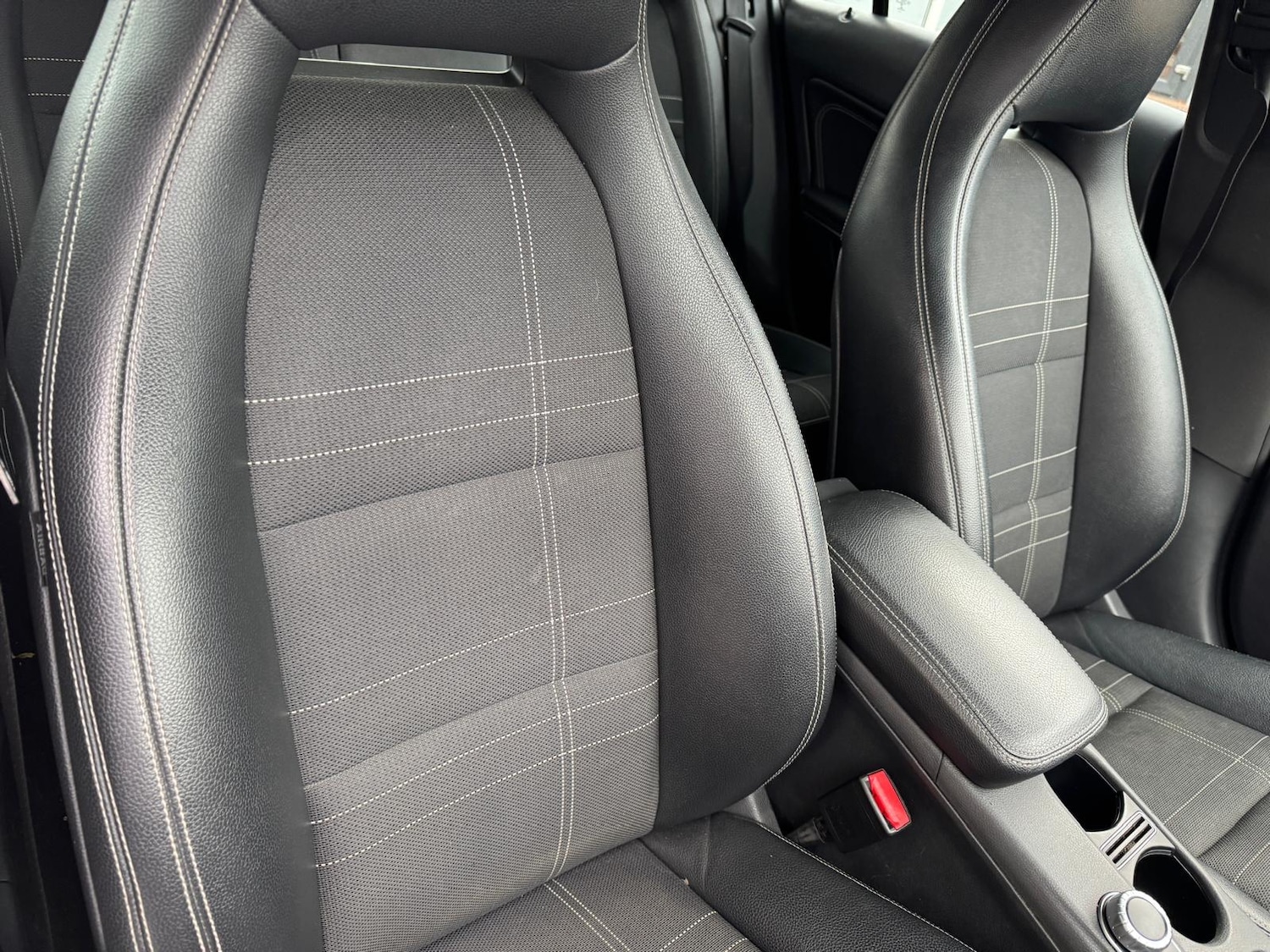 Used Mercedes-Benz CLA 2015 for sale - 76178109: Photo 18