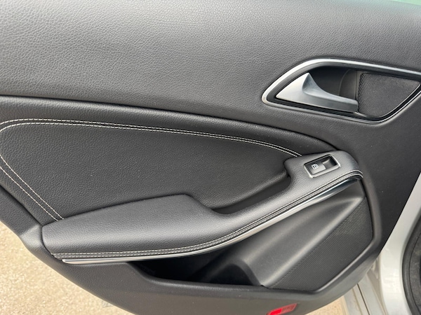Used Mercedes-Benz CLA 2015 for sale - 76178109: Photo 29