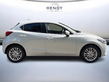Used Mazda Mazda2 2022 for sale - 79200639: Photo