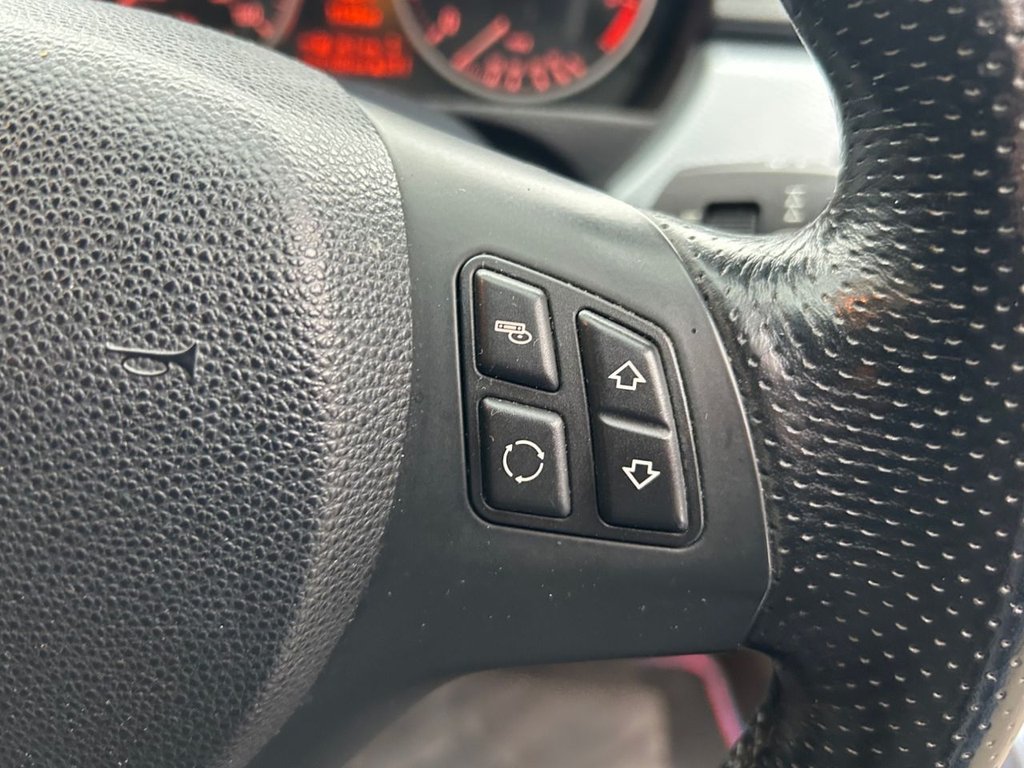 Used BMW 3 Series 2011 for sale - 77037958: Photo 25