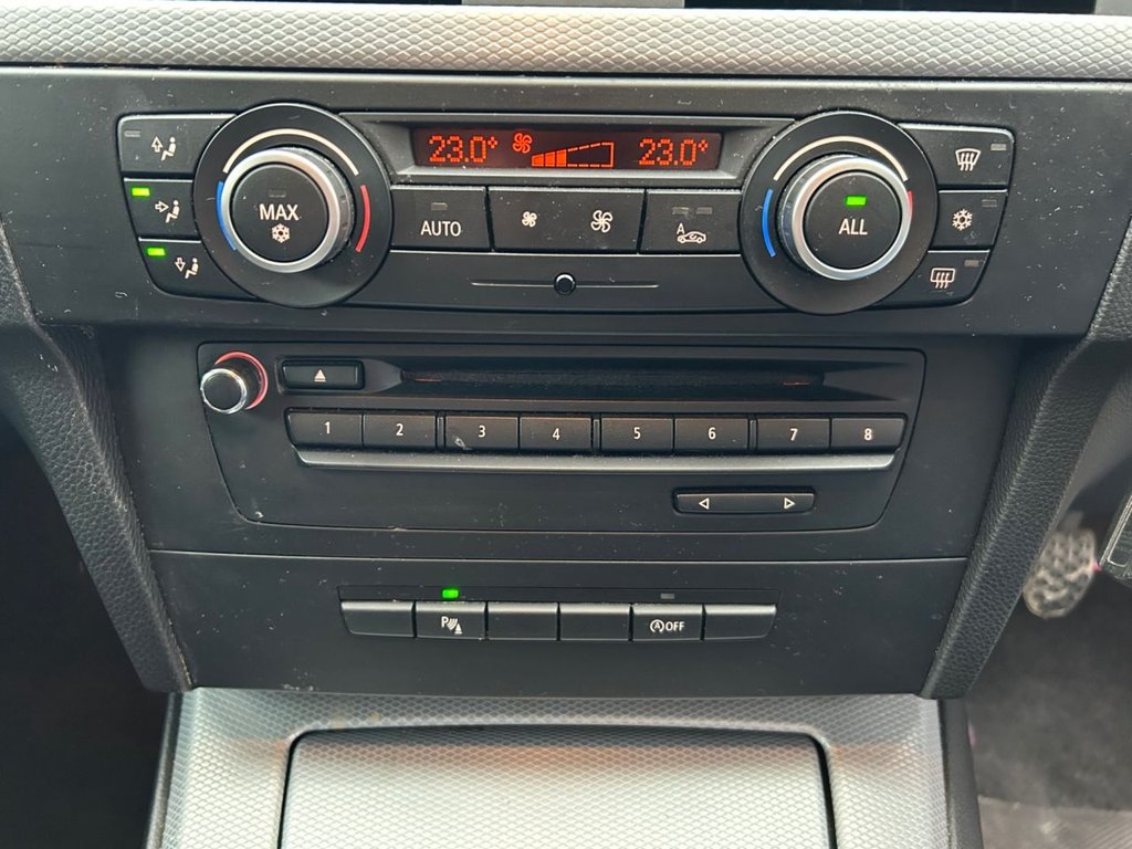 Used BMW 3 Series 2011 for sale - 77037958: Photo 32