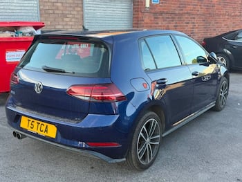 Used Volkswagen Golf 2018 for sale - 79871279: Photo