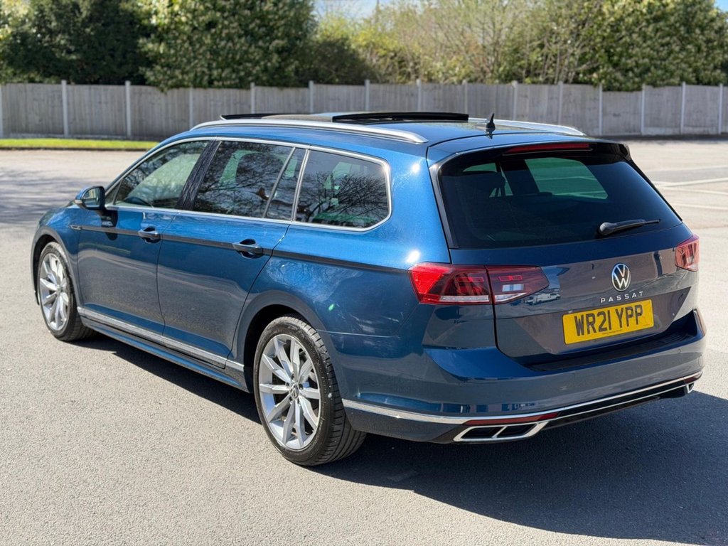 Used Volkswagen Passat 2021 for sale - 78153840: Photo 2