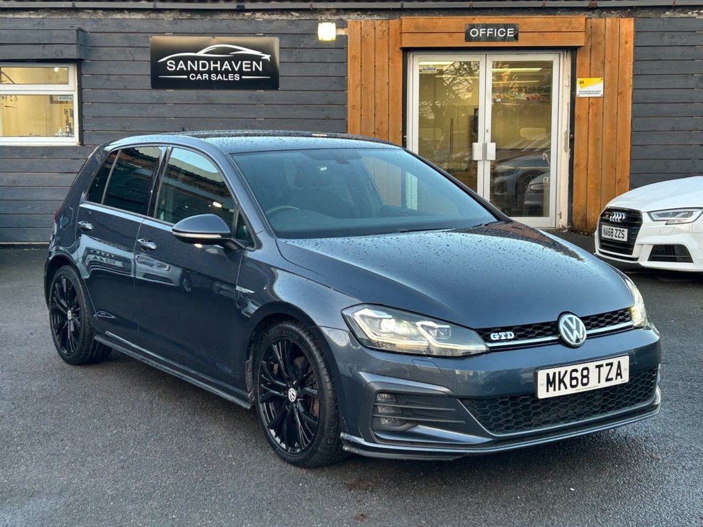 Used Volkswagen Golf 2018 for sale - 76711614: Photo 1