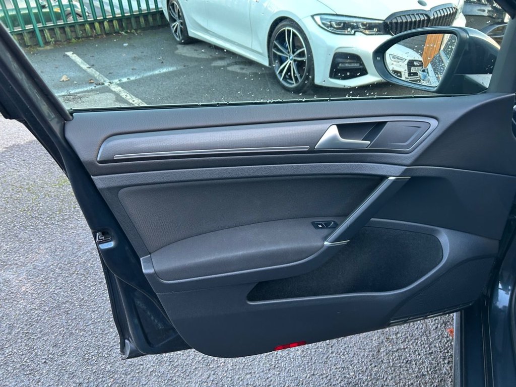 Used Volkswagen Golf 2018 for sale - 76711614: Photo 15