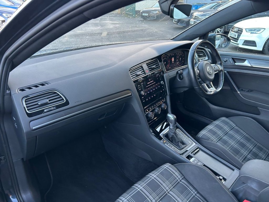 Used Volkswagen Golf 2018 for sale - 76711614: Photo 16