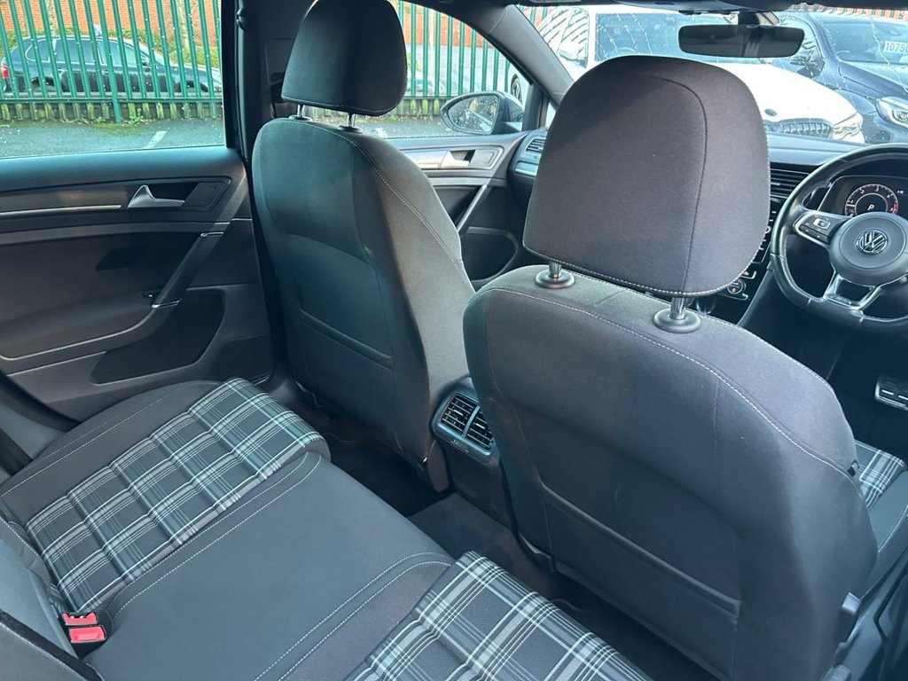 Used Volkswagen Golf 2018 for sale - 76711614: Photo 22