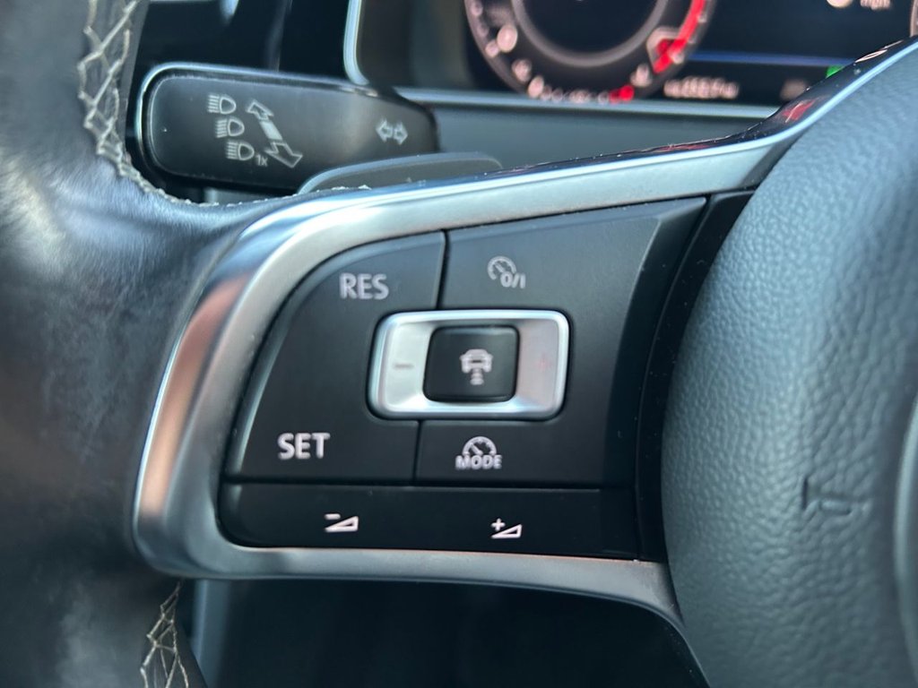 Used Volkswagen Golf 2018 for sale - 76711614: Photo 31