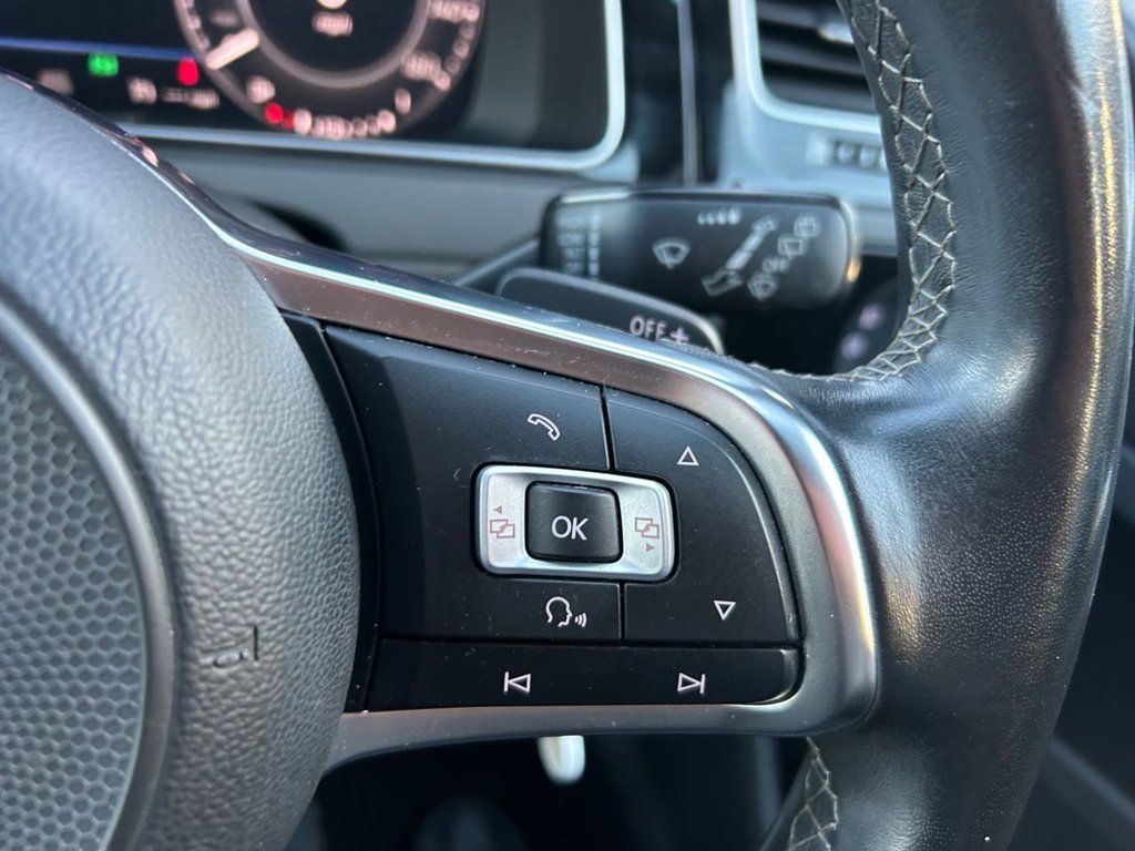 Used Volkswagen Golf 2018 for sale - 76711614: Photo 32