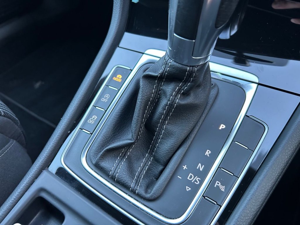 Used Volkswagen Golf 2018 for sale - 76711614: Photo 41