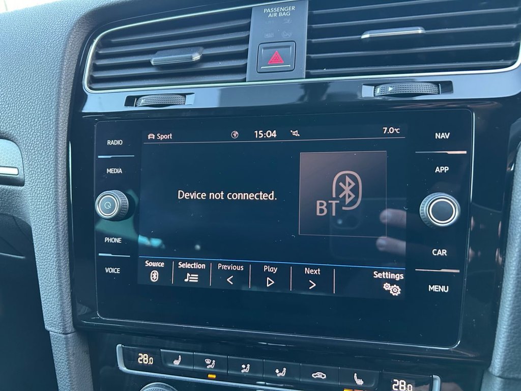 Used Volkswagen Golf 2018 for sale - 76711614: Photo 45