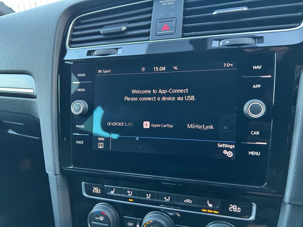 Used Volkswagen Golf 2018 for sale - 76711614: Photo 50