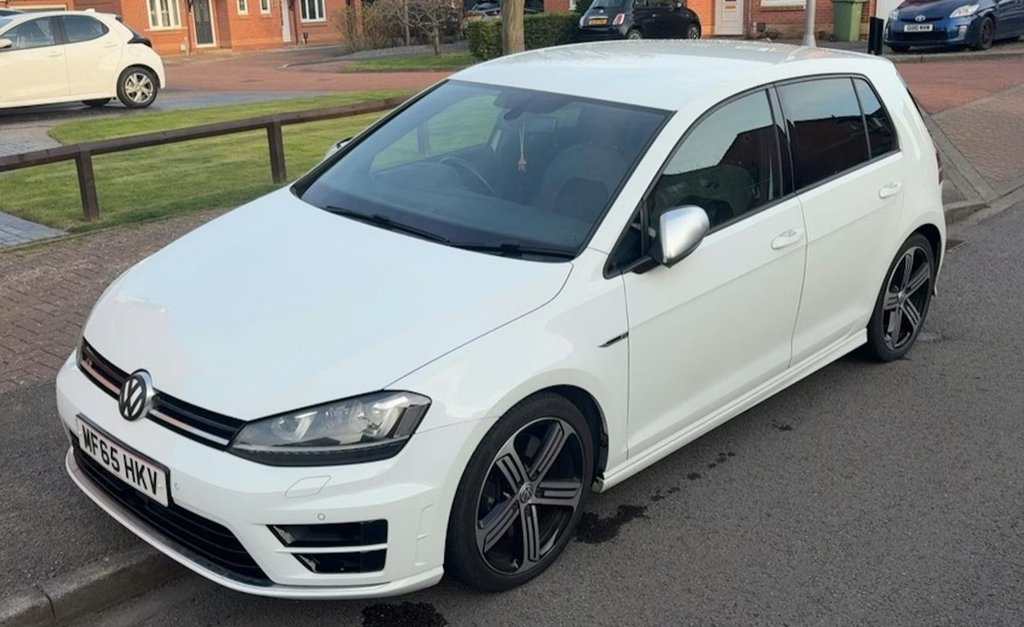 Used Volkswagen Golf 2015 for sale - 78044527: Photo 2