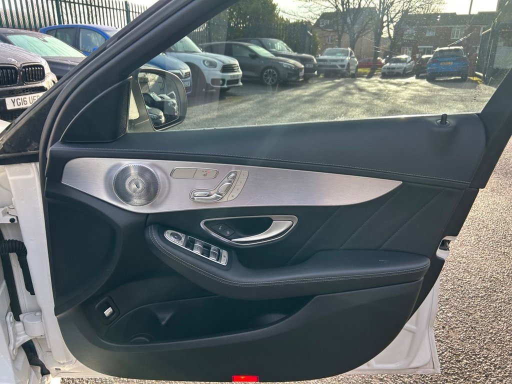 Used Mercedes-Benz C Class 2015 for sale - 77734073: Photo 31