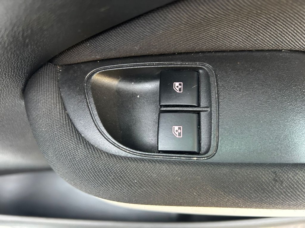 Used Vauxhall ADAM 2016 for sale - 77436483: Photo 20