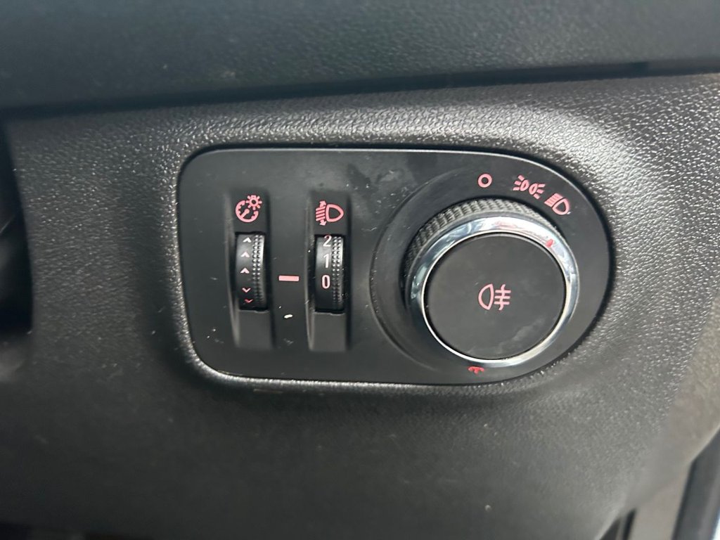 Used Vauxhall ADAM 2016 for sale - 77436483: Photo 22