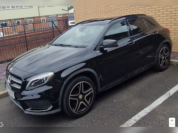 Used Mercedes-Benz GLA 2015 for sale - 76376152: Photo
