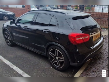 Used Mercedes-Benz GLA 2015 for sale - 76376152: Photo